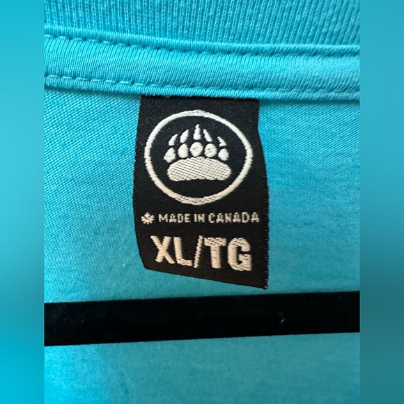 MUSKOKA BEAR WEAR | Ladies XL Crewneck T-Shirt - Picture 3 of 5